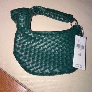 Antropologie The Mini
Brigitte Bag Charm by Melie
Bianca NWT Green